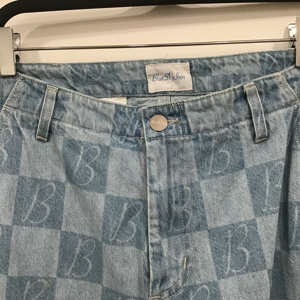 Blue Sky Inn Cargo Jeans Blue Denim Womens Size Small Monogrammed B Light Wash - Picture 7 of 16